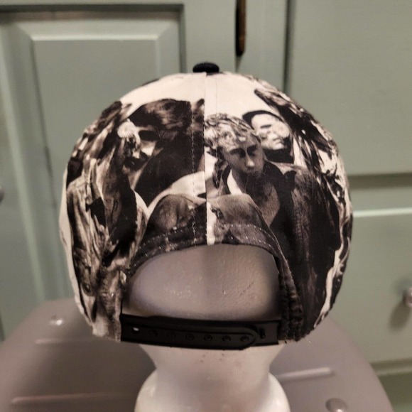 The Walking Dead TWD 2015 AMC All Over Print AOP Snapback Hat Cap OSFM VERY RARE - Picture 7 of 16